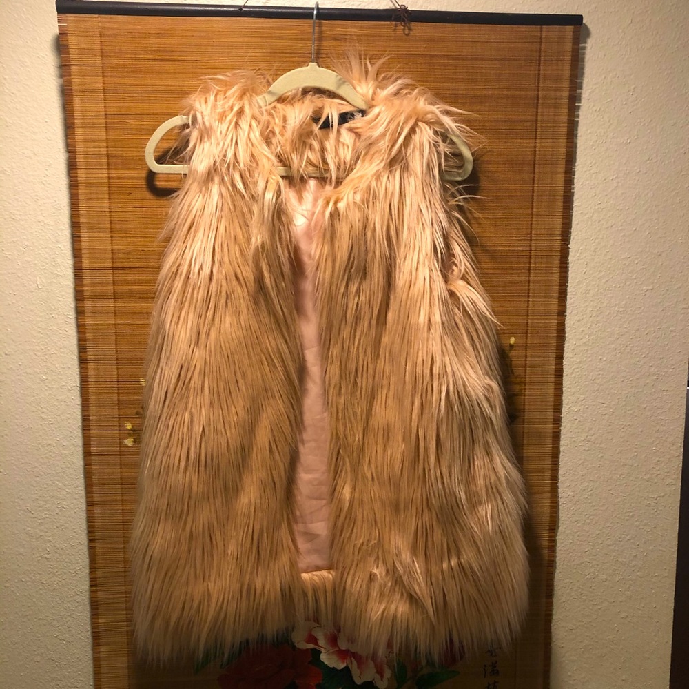 Faux fur Vest